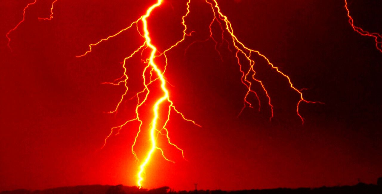 Featured image of post Red Lightning Background 2560X1440